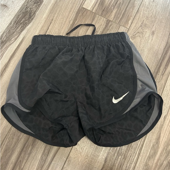 Nike Black and Gray Sports Shorts - Picture 1 of 2